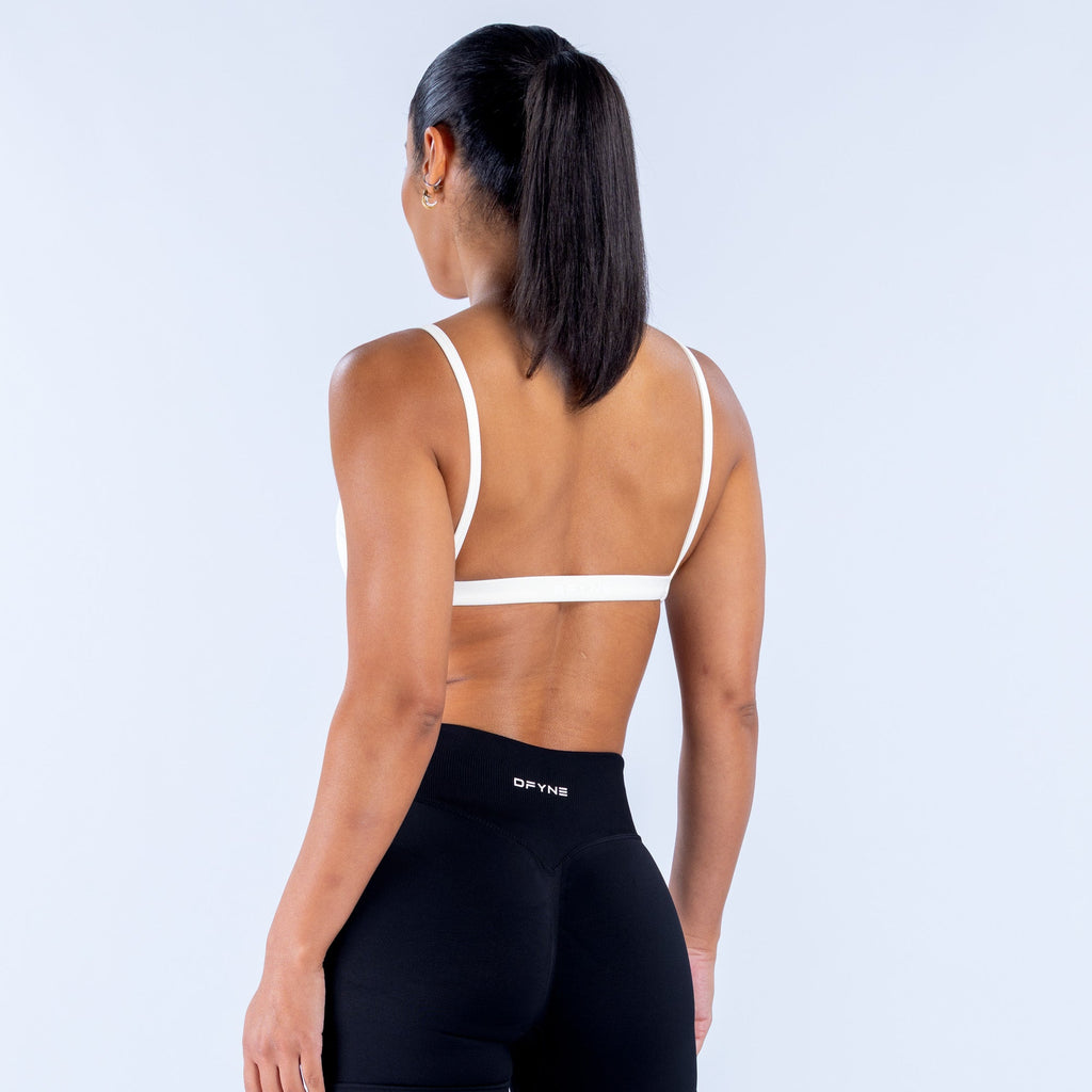 Impact Scoop Neck Bra Ivory