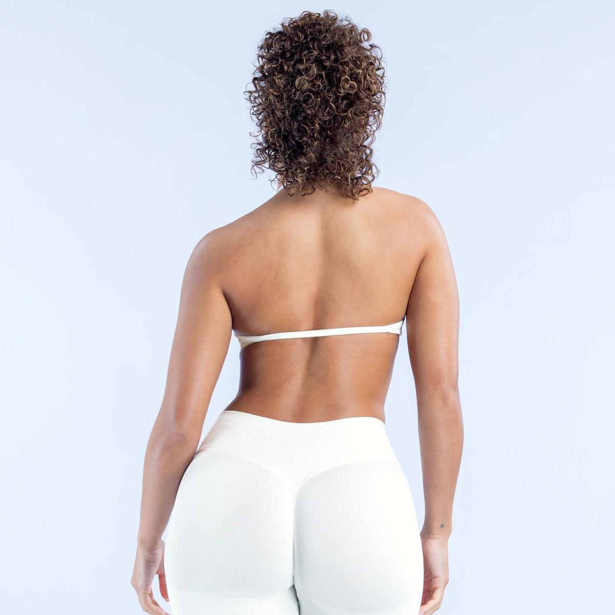 Impact Strappy Bra Ivory