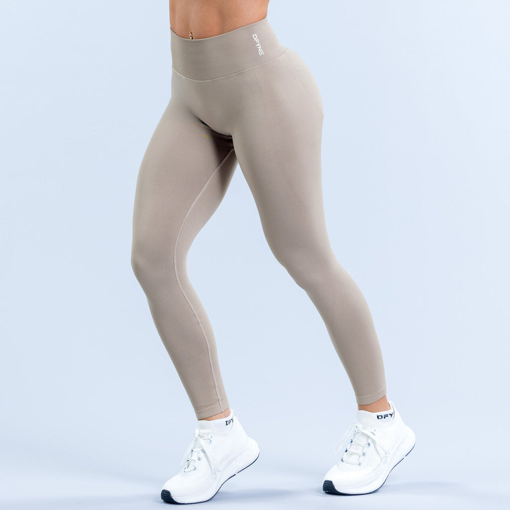 Hannah Pearson Leggings Oat