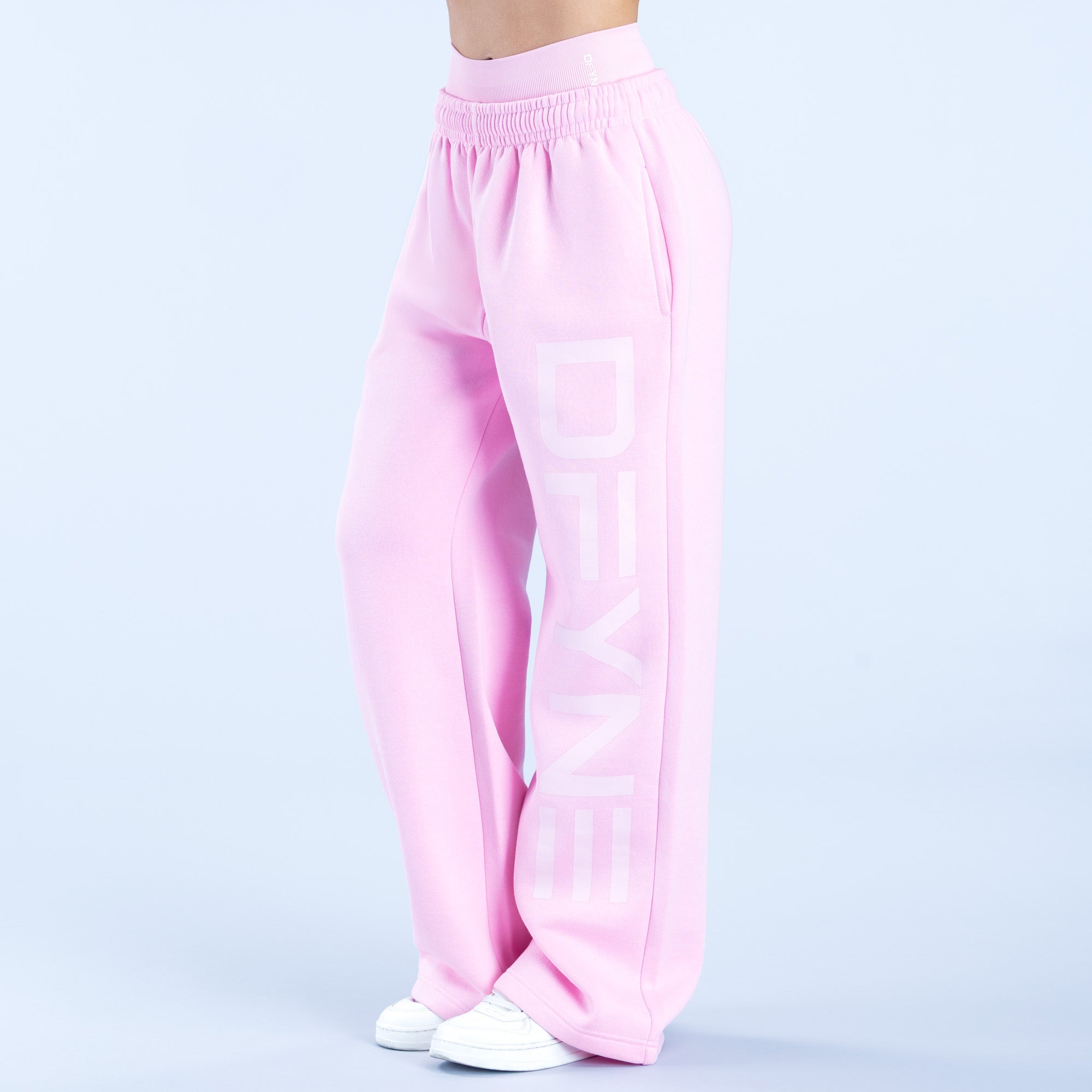 Signature Wide Leg Jogger Light Rose Pink