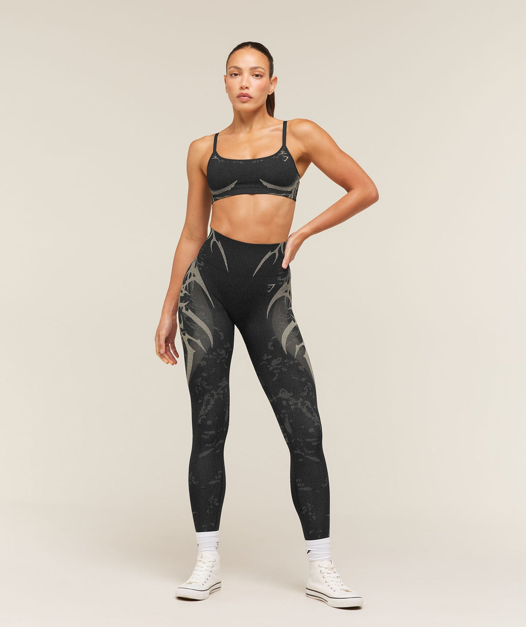 Storm Seamless Sports Bra - Black/Tinted White