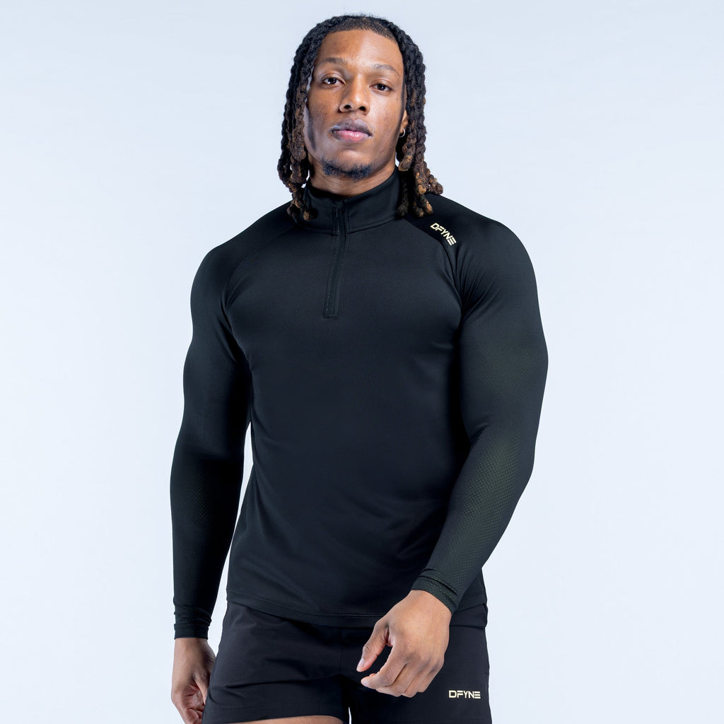 Unbound Quarter Zip Midnight Black
