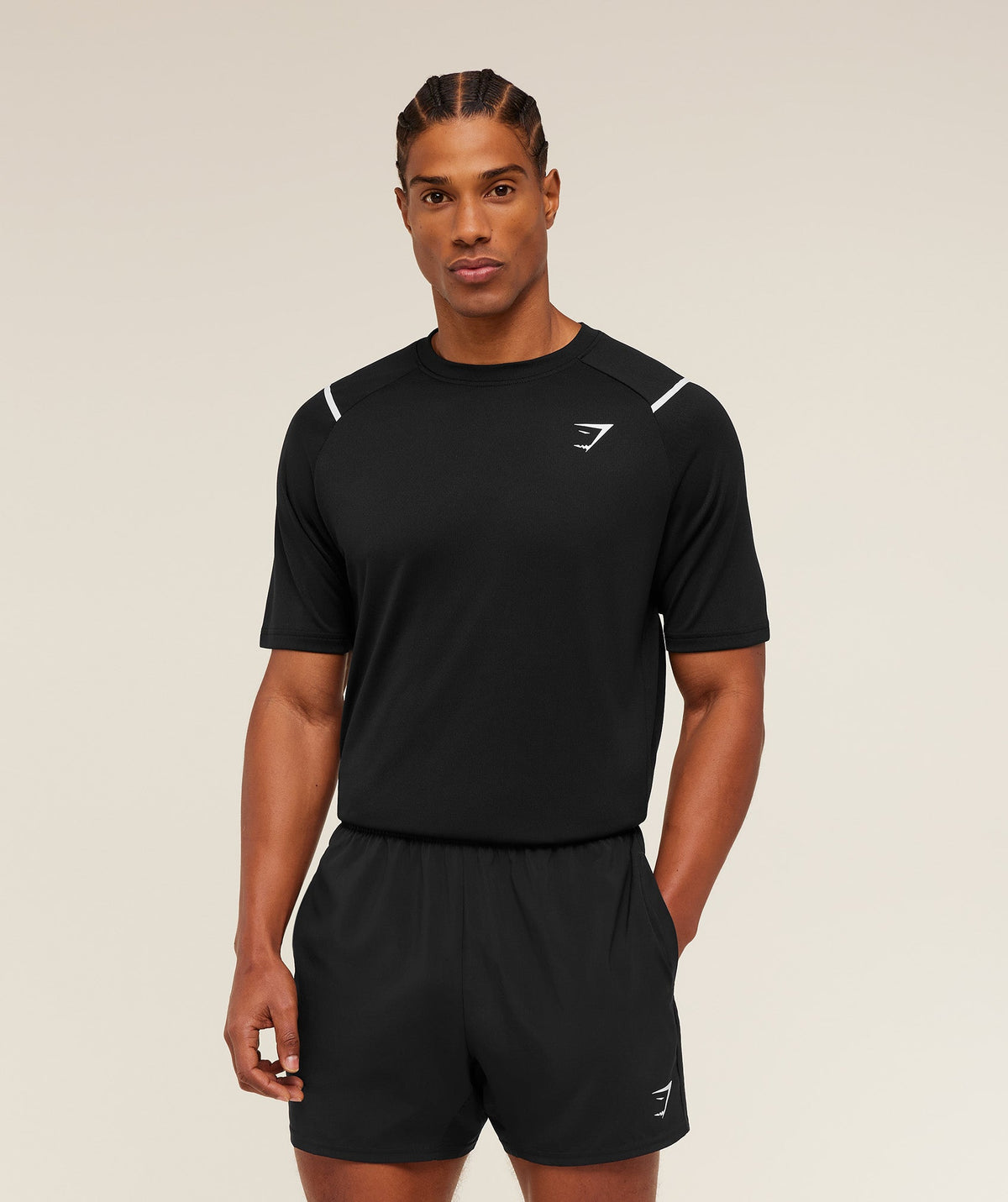 Arrival Contrast T-Shirt - Black ;)