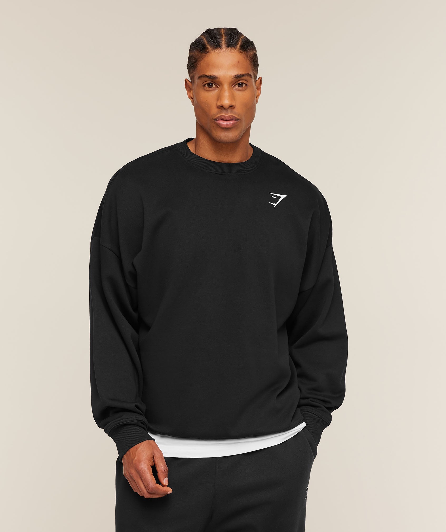 Oversized Crest Crew - Black ;)