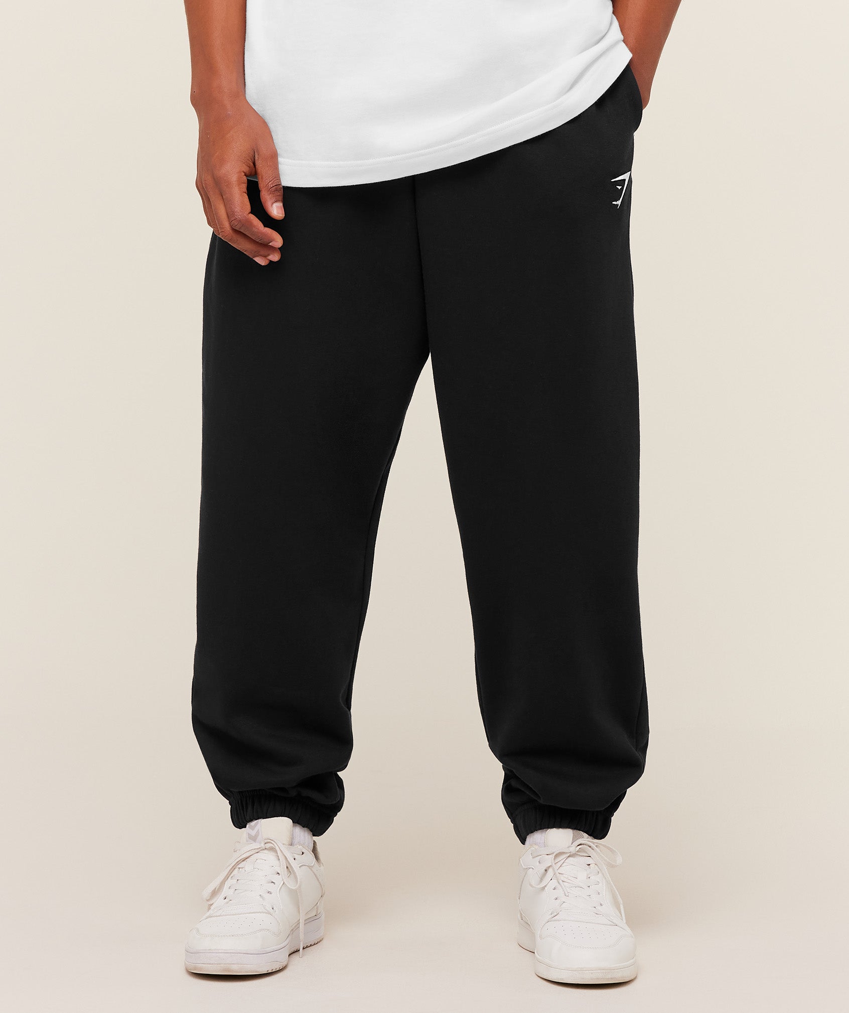 Crest Oversized Joggers - GS Black ;)