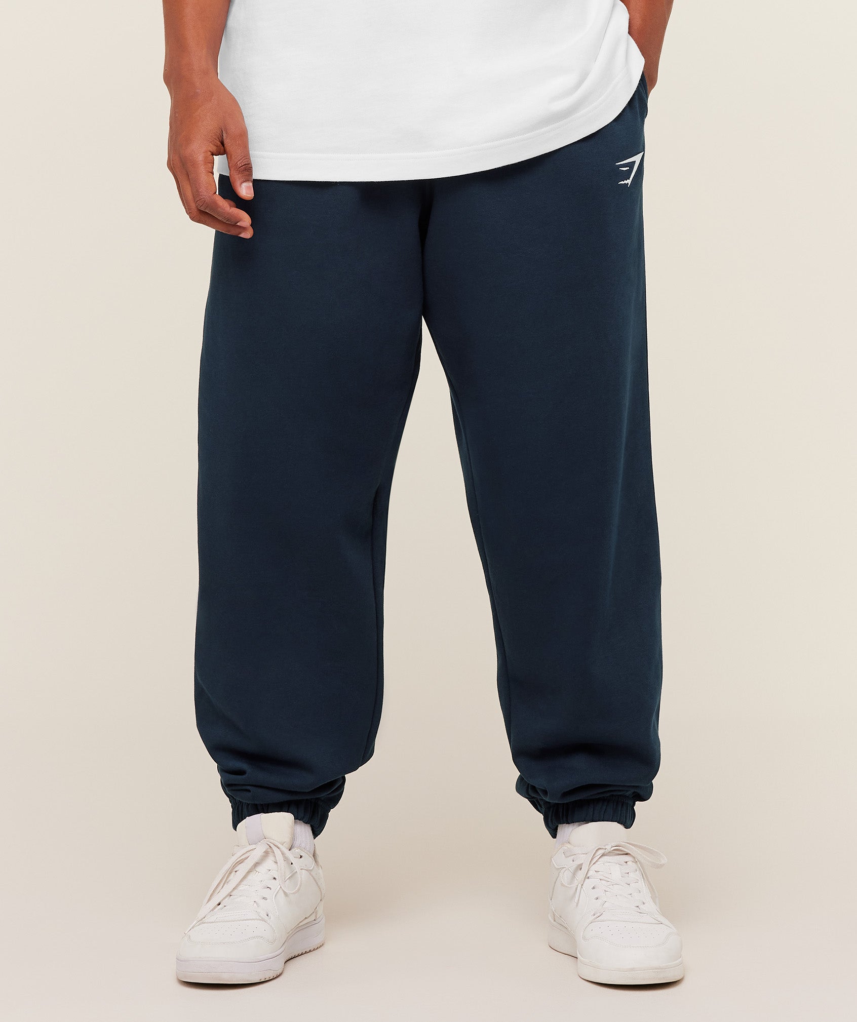 Gymshark Crest Oversized Joggers Azul Marino - frente
