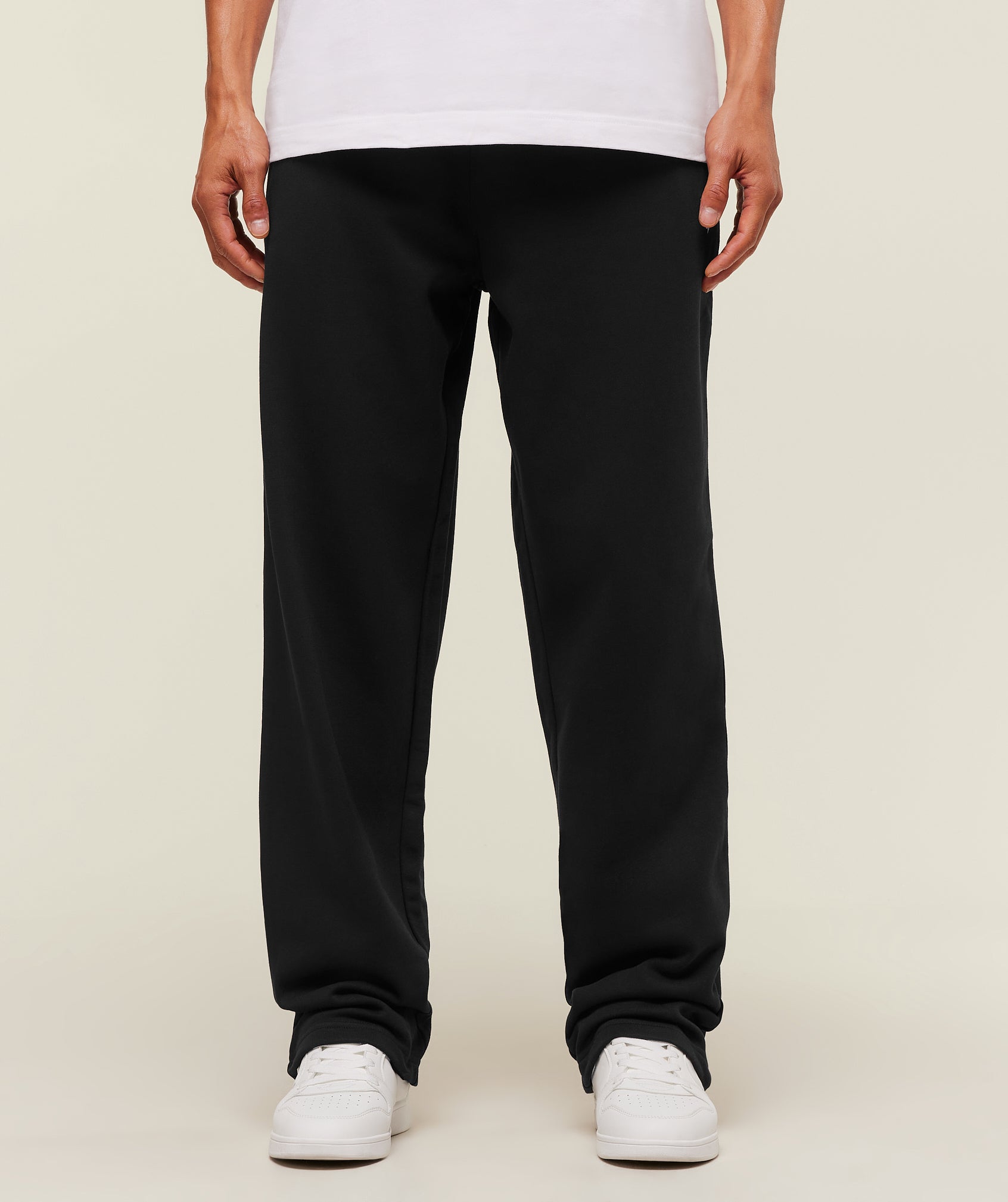 Crest Straight Leg Joggers Tall - Black ;)