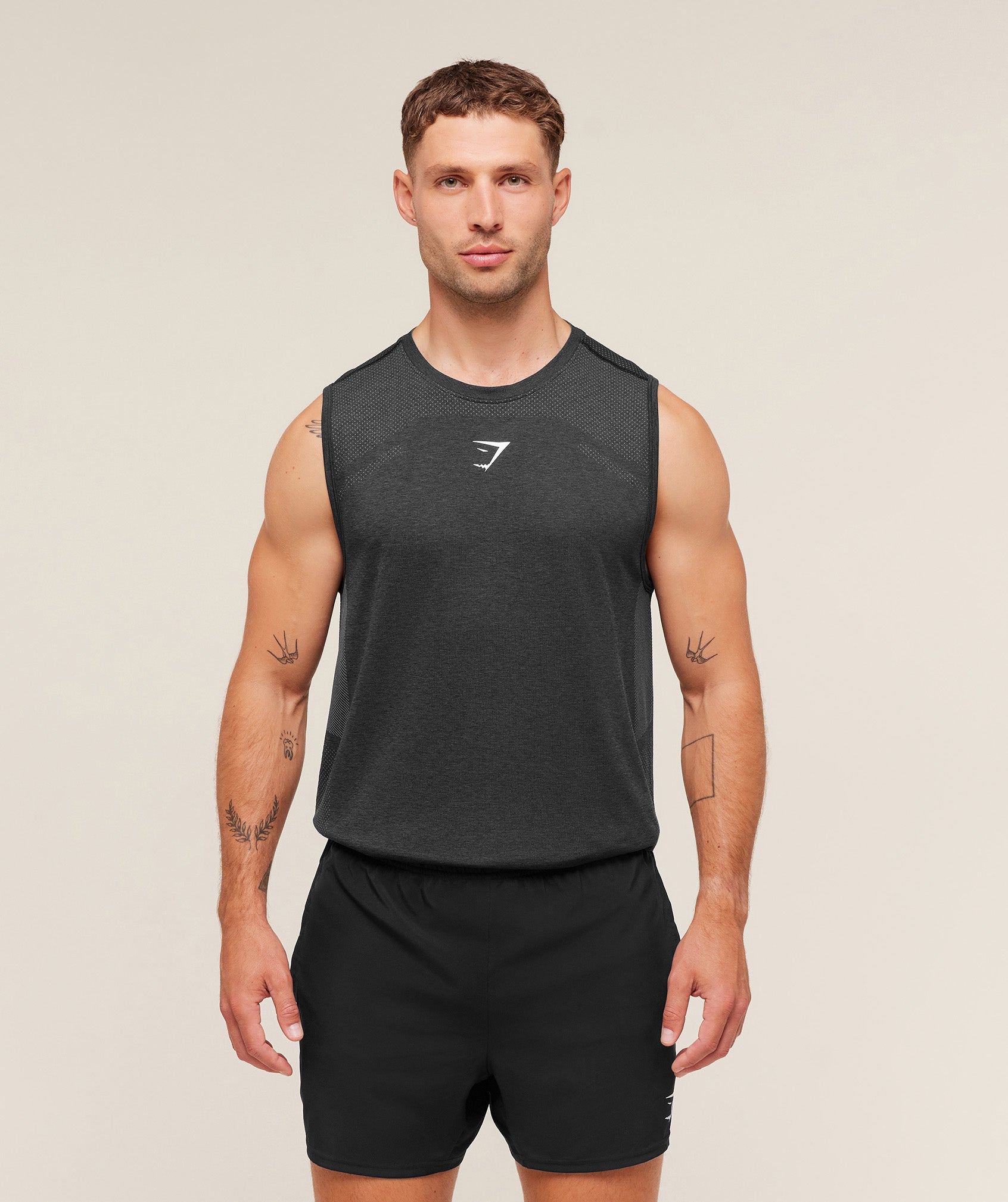 Lightweight Seamless Tank - Black/Silhouette Grey ;)