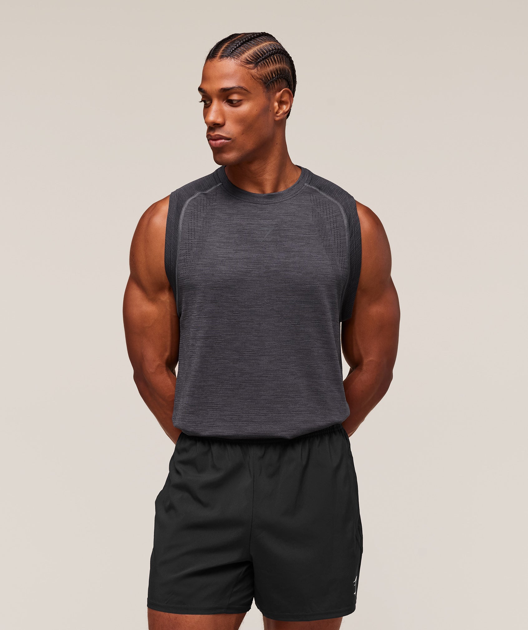 Versatile Seamless Tank - Dark Grey/Black ;)