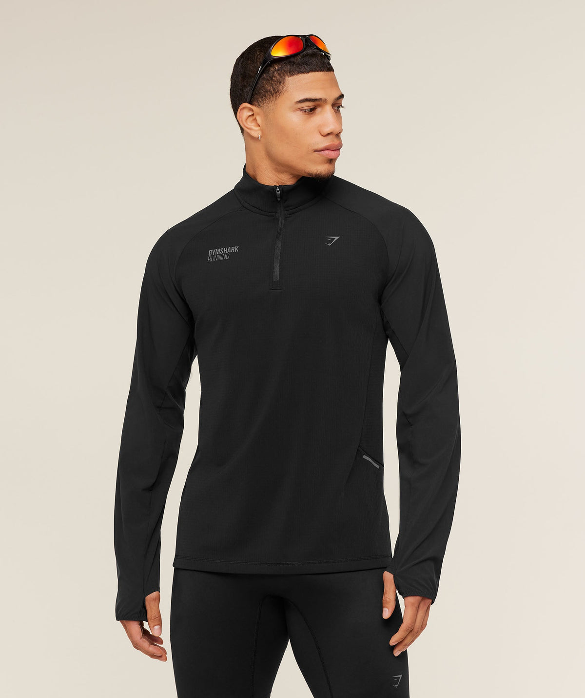 Running Elite 1/4 Zip - Black ;)