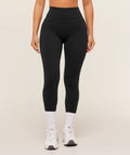 Whitney Short Legging - Black ;)